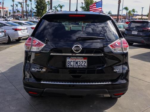 2015 Nissan Rogue SV