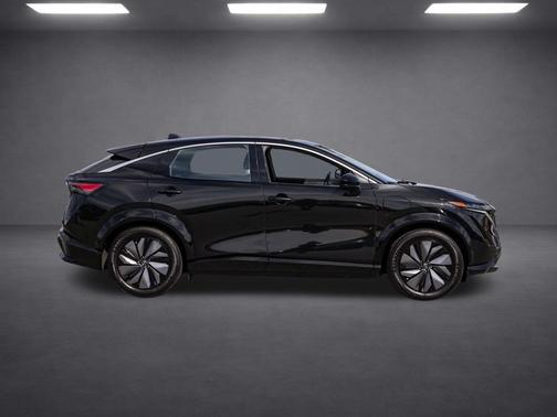 Black Diamond 2023 Nissan ARIYA ENGAGE