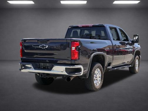 Dark Ash Metallic 2024 Chevrolet Silverado 2500 LT