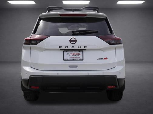 Everest White P 2026 Nissan Rogue Rock Creek