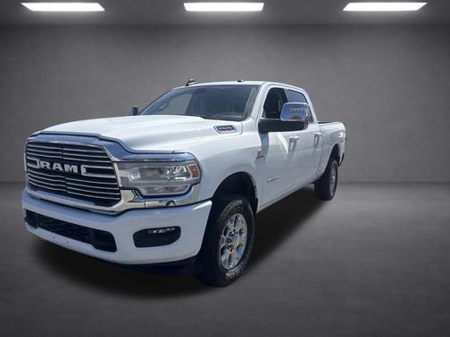 Bright White Clearcoat 2024 RAM 2500 Laramie