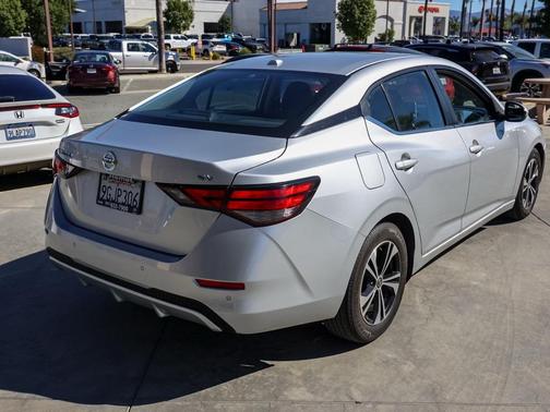 2023 Nissan Sentra SV