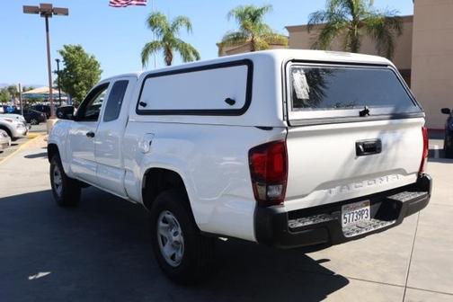 2022 Toyota Tacoma SR