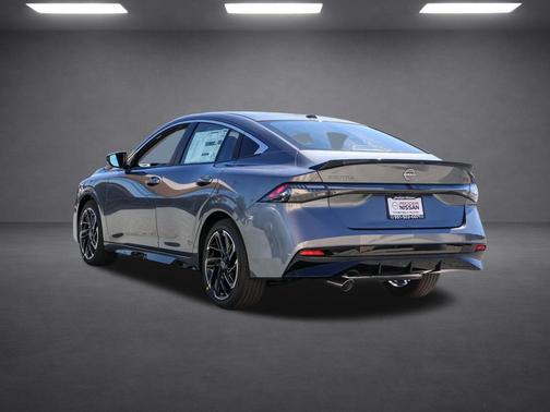 Gun Metallic 2026 Nissan Sentra SR