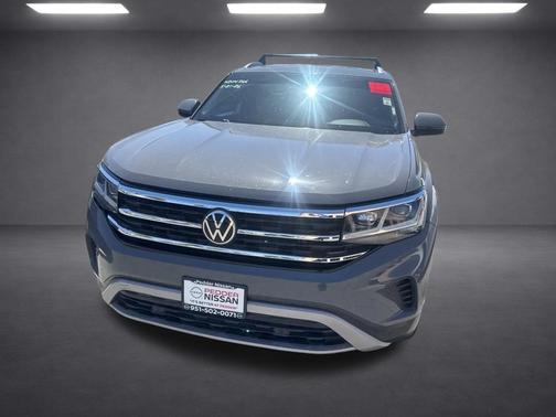 Pure Gray 2020 Volkswagen Atlas Cross Sport 3.6L V6 SE w/Technology