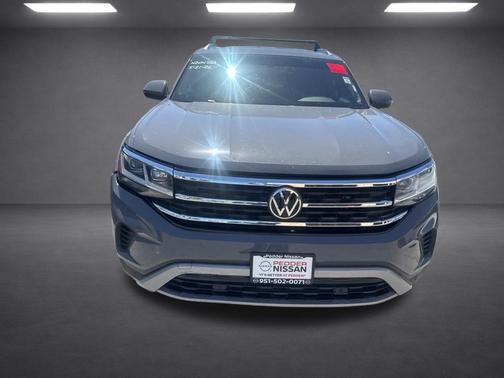 Pure Gray 2020 Volkswagen Atlas Cross Sport 3.6L V6 SE w/Technology