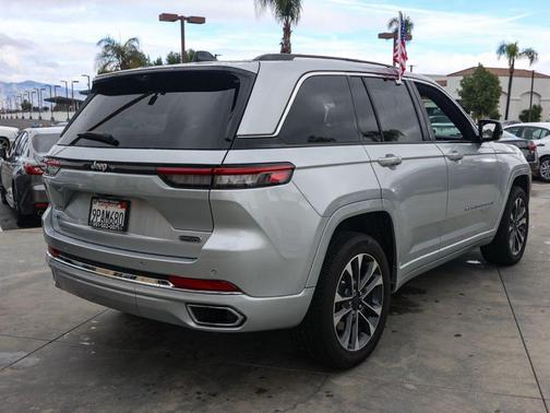 2024 Jeep Grand Cherokee 4xe Overland