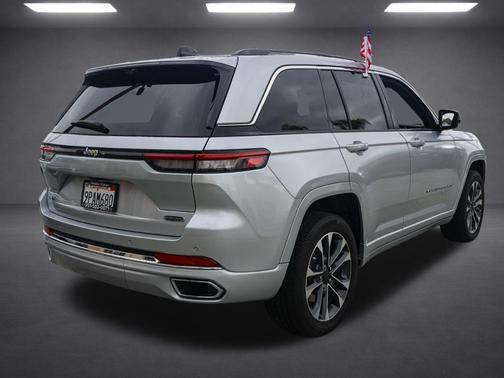 2024 Jeep Grand Cherokee 4xe Overland