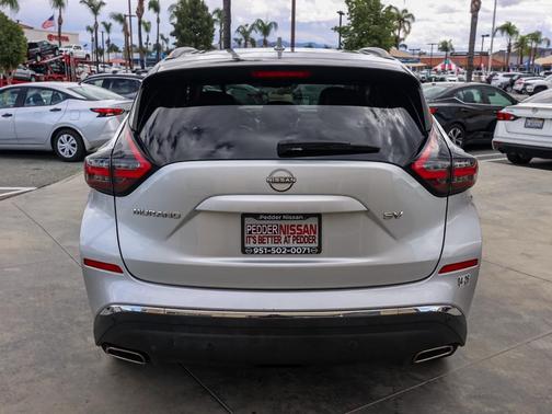 2023 Nissan Murano SV