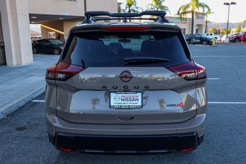 2026 Nissan Rogue Rock Creek