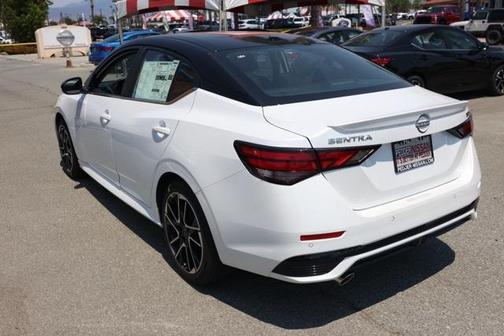2025 Nissan Sentra SR