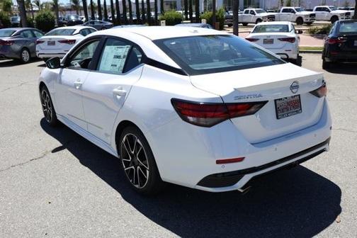 2025 Nissan Sentra SR