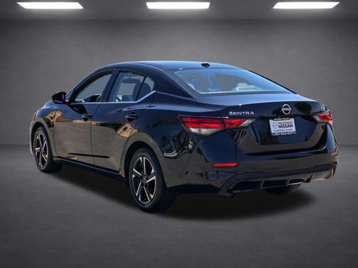 Black 2024 Nissan Sentra SV