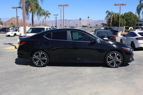 2022 Nissan Sentra SR