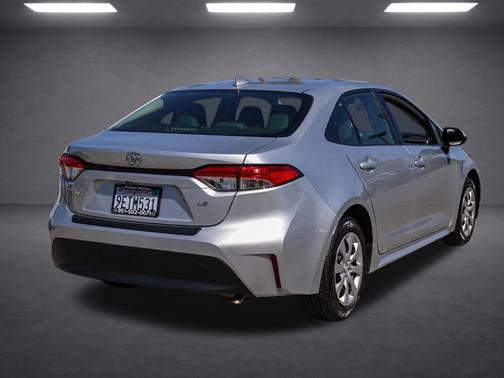 Classic Silver Metallic 2023 Toyota Corolla LE