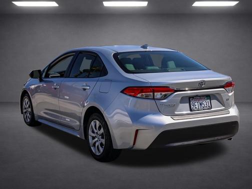 Classic Silver Metallic 2023 Toyota Corolla LE