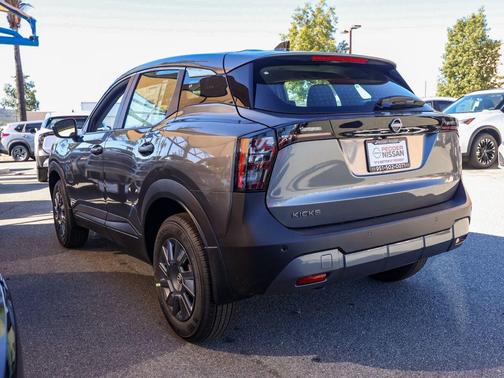 2026 Nissan Kicks S