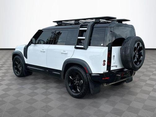 2023 Land Rover Defender 110 X-Dynamic SE