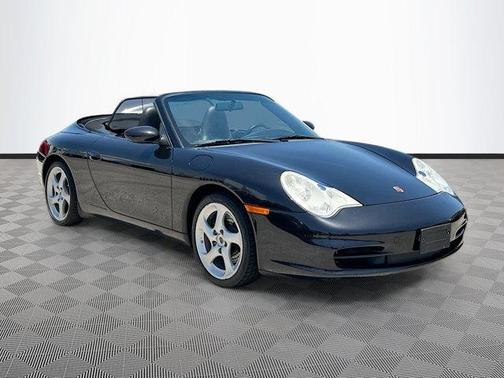 2003 Porsche 911 Carrera 4