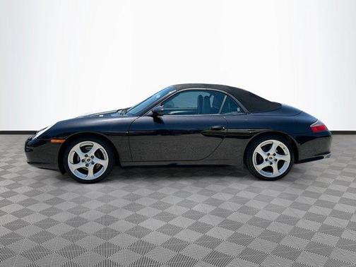 2003 Porsche 911 Carrera 4