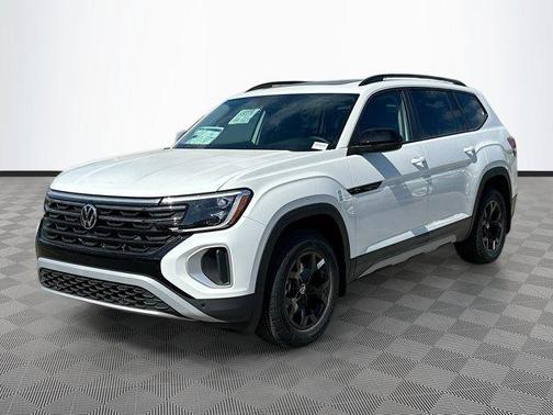 2025 Volkswagen Atlas 2.0T Peak Edition