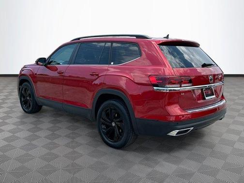 2022 Volkswagen Atlas 2.0T SE w/Technology