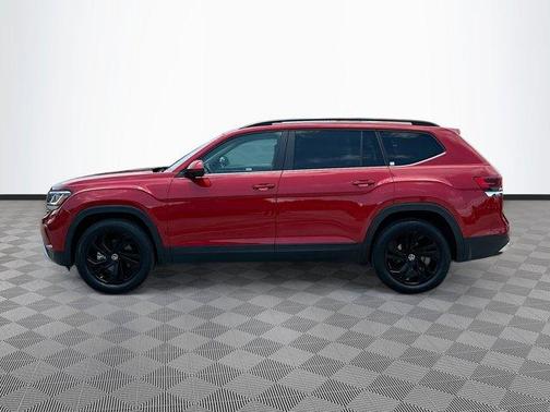 2022 Volkswagen Atlas 2.0T SE w/Technology