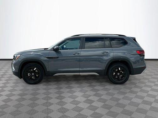 2024 Volkswagen Atlas 2.0T Peak Edition SE w/Technology