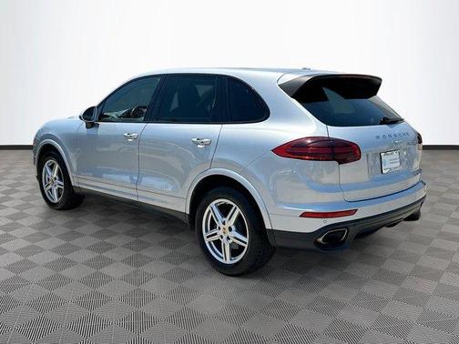 2018 Porsche Cayenne Platinum Edition