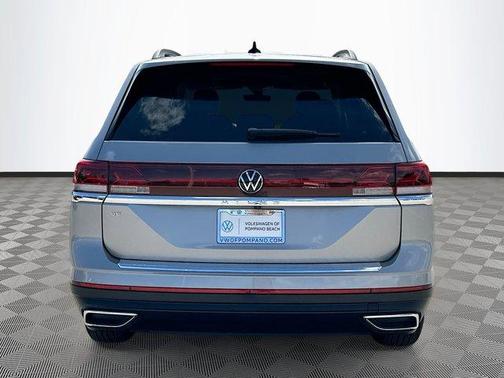 2025 Volkswagen Atlas 2.0T SE