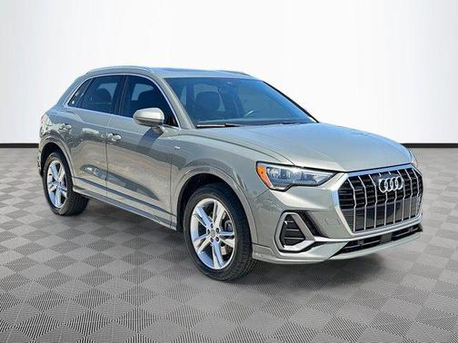 2020 Audi Q3 45 S line Premium