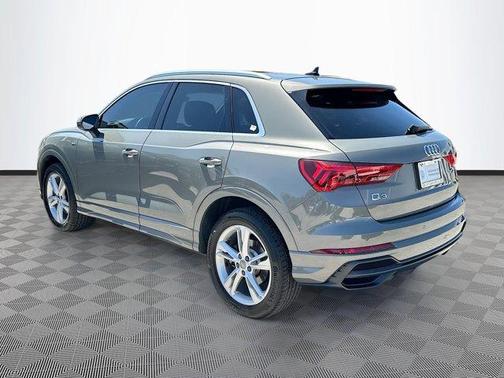 2020 Audi Q3 45 S line Premium