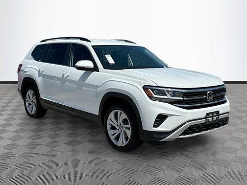 2022 Volkswagen Atlas 3.6L SE w/Technology