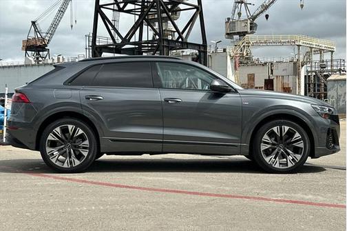 2025 Audi Q8 Prestige 55 TFSI quattro