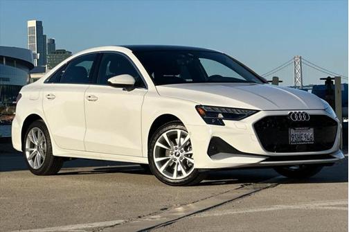 2025 Audi A3 Premium Plus 40 TFSI quattro S tronic