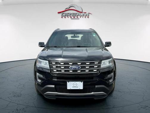 Shadow Black 2016 Ford Explorer XLT