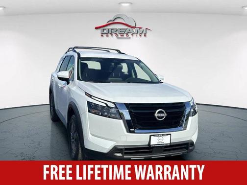 2025 Nissan Pathfinder SV FWD