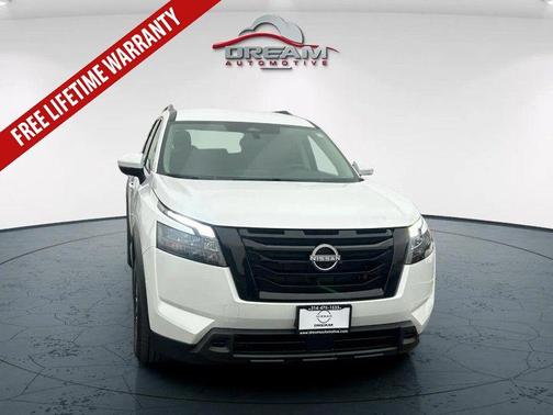 2025 Nissan Pathfinder SV 4WD