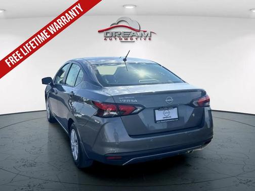 2025 Nissan Versa 1.6 S