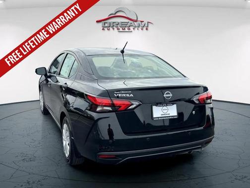 2025 Nissan Versa 1.6 S
