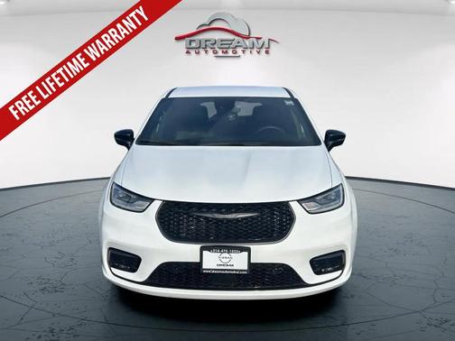 Bright White Clearcoat 2024 Chrysler Pacifica Hybrid S Appearance Pkg