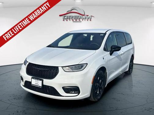 Bright White Clearcoat 2024 Chrysler Pacifica Hybrid S Appearance Pkg