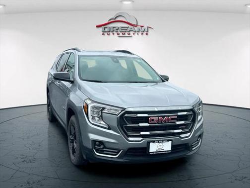 2024 GMC Terrain AWD AT4