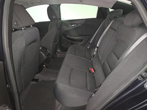 Dark Ash Metallic 2023 Chevrolet Malibu FWD 1LT