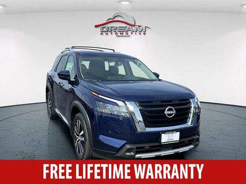 2025 Nissan Pathfinder Platinum 4WD