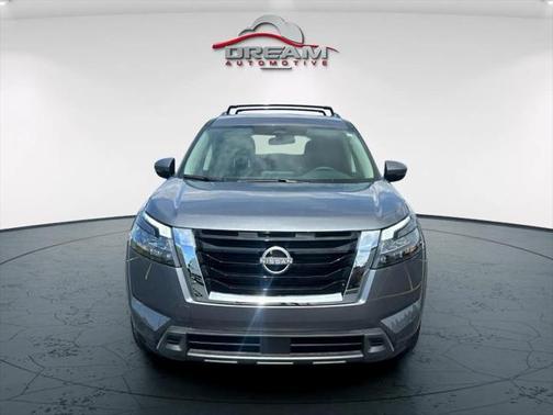 2025 Nissan Pathfinder SV 4WD