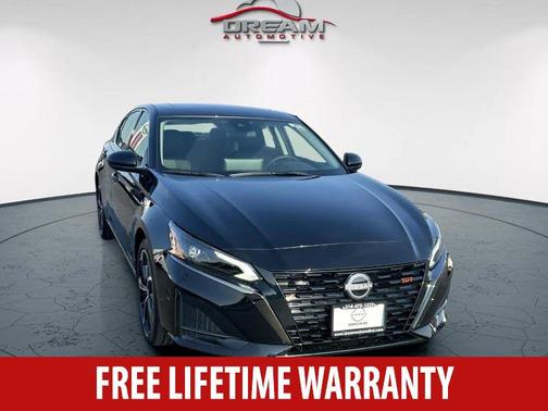 2025 Nissan Altima SR FWD