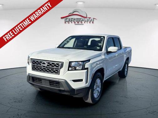 2023 Nissan Frontier SV