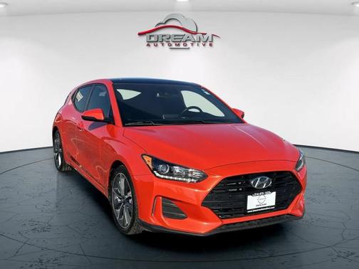 2020 Hyundai Veloster 2
