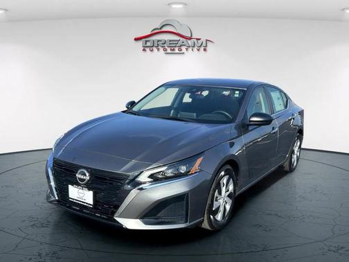 2025 Nissan Altima S FWD